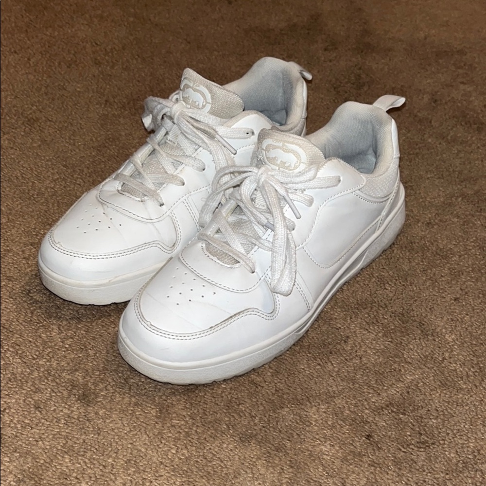 Etnies Classic White Sneakers